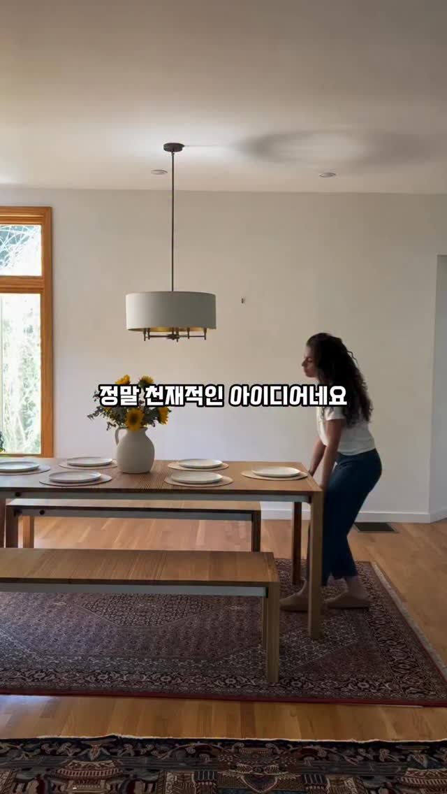 ceo_jin21 게시물 이미지: 불편함을 해결하는 완벽한 브랜딩 ✌️

⸻

겉보기엔 그냥 테이블인데,
밀면 ‘쫙’...