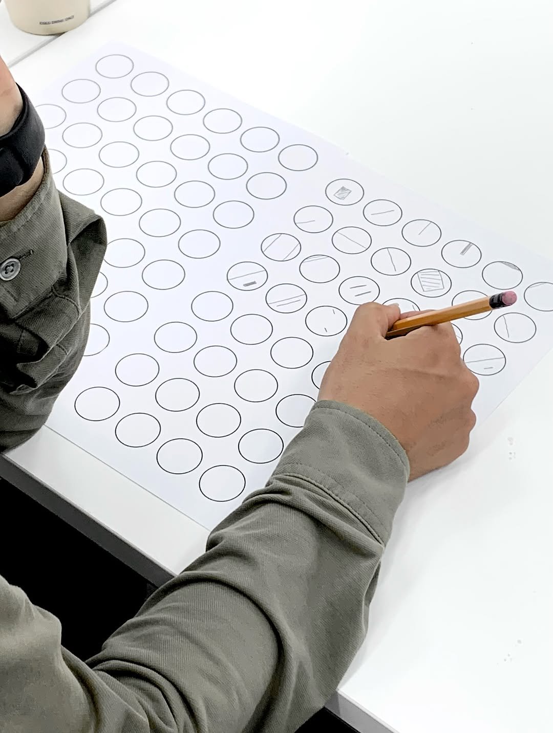 Photo by 윤충근 Choong-geun Yoon on July 31, 2025. May be an illustration of 1 person, floor plan, blueprint, clipboard, ruler, pencil, marker, pen, crossword puzzle and text.
