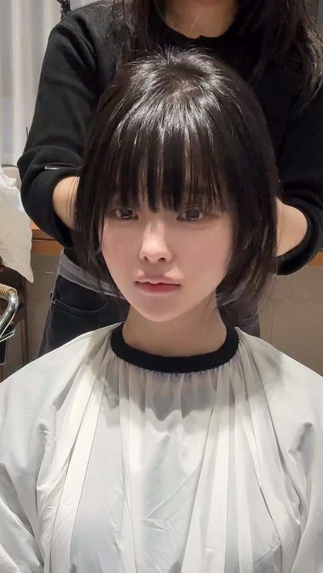 ch_hosuun 게시물 이미지: 손질 편한 스타일을 많이 찾아주시는 요즘 ••
굳이 돌려 말릴 필요 없이, 평소처럼...