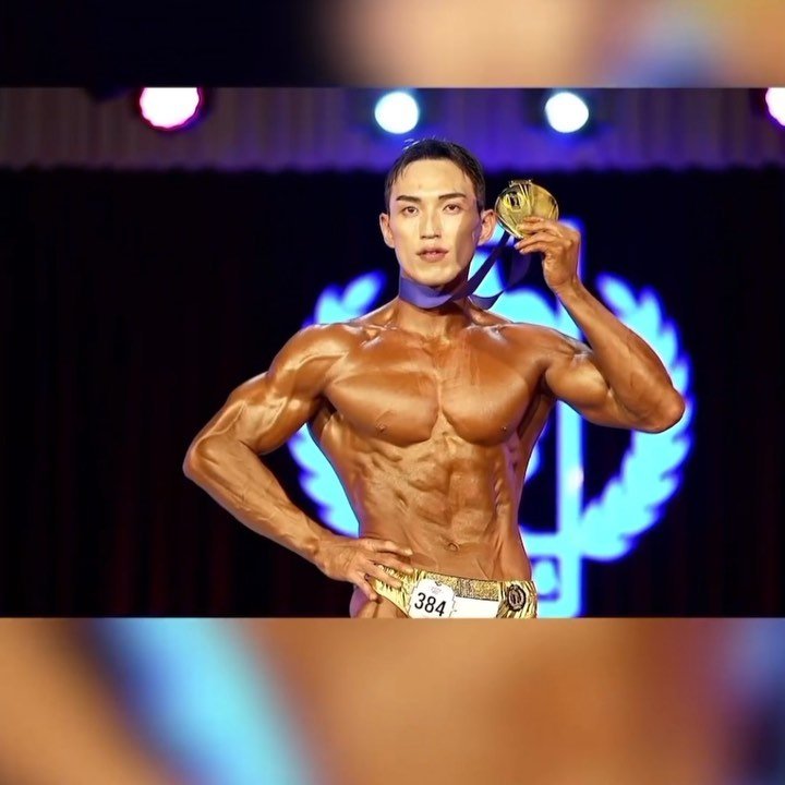 ch_ych 게시물 이미지: 내가 항상 꿈꿔왔던 일등에 내이름이
불리는순간 모든걸 다이룬느낌.
이게 뭐라고...