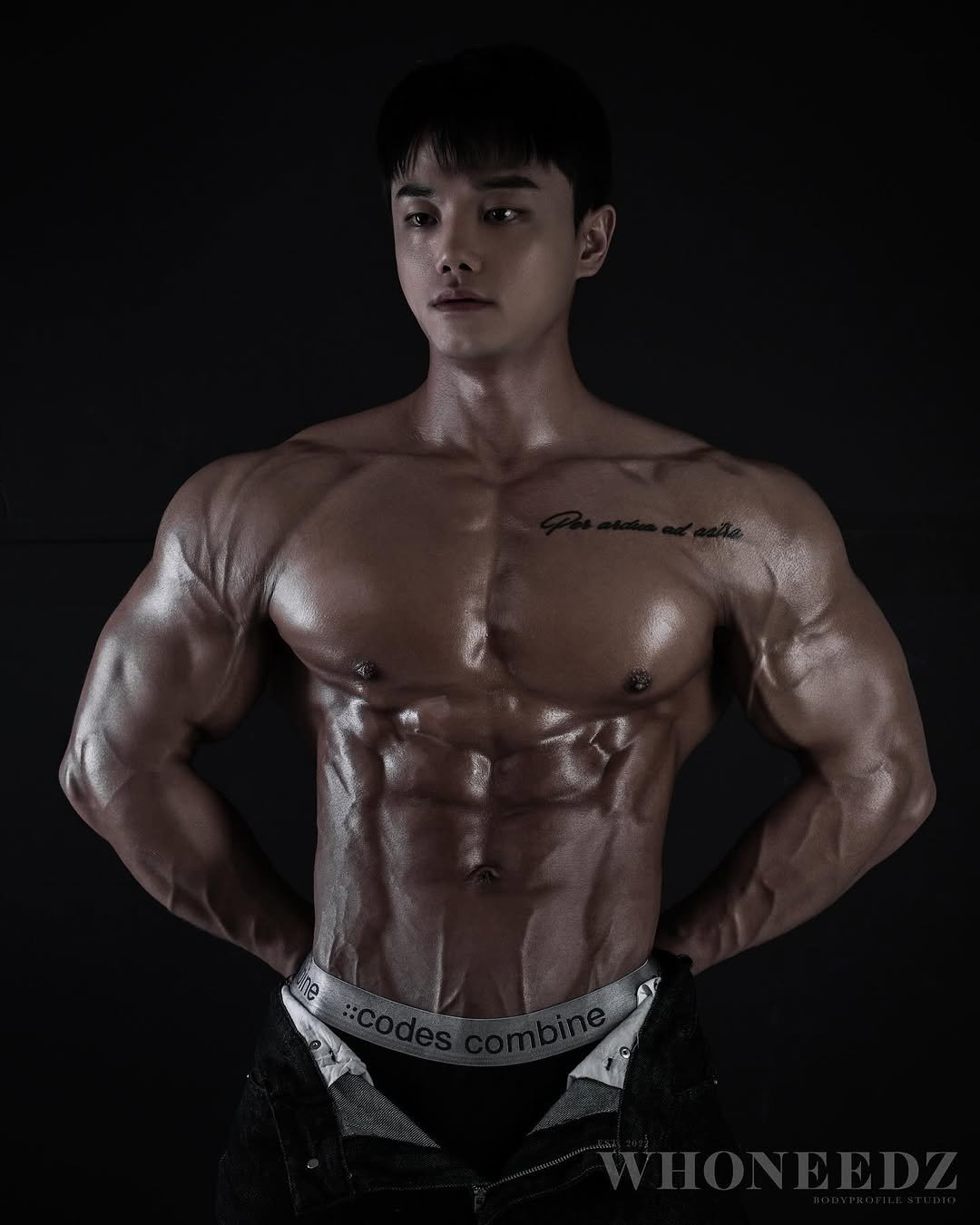 cha._____.cha 게시물 이미지: @whoneedz_studio 
작가님과 올해도!📸