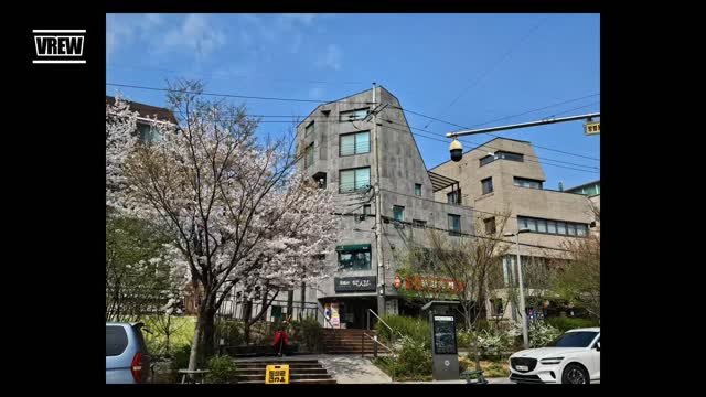 chaegingam 게시물 이미지: Suno로 만든 두번째 노래.
이번 곡도 넘 맘에 든다.... 

제미나이로 가사...