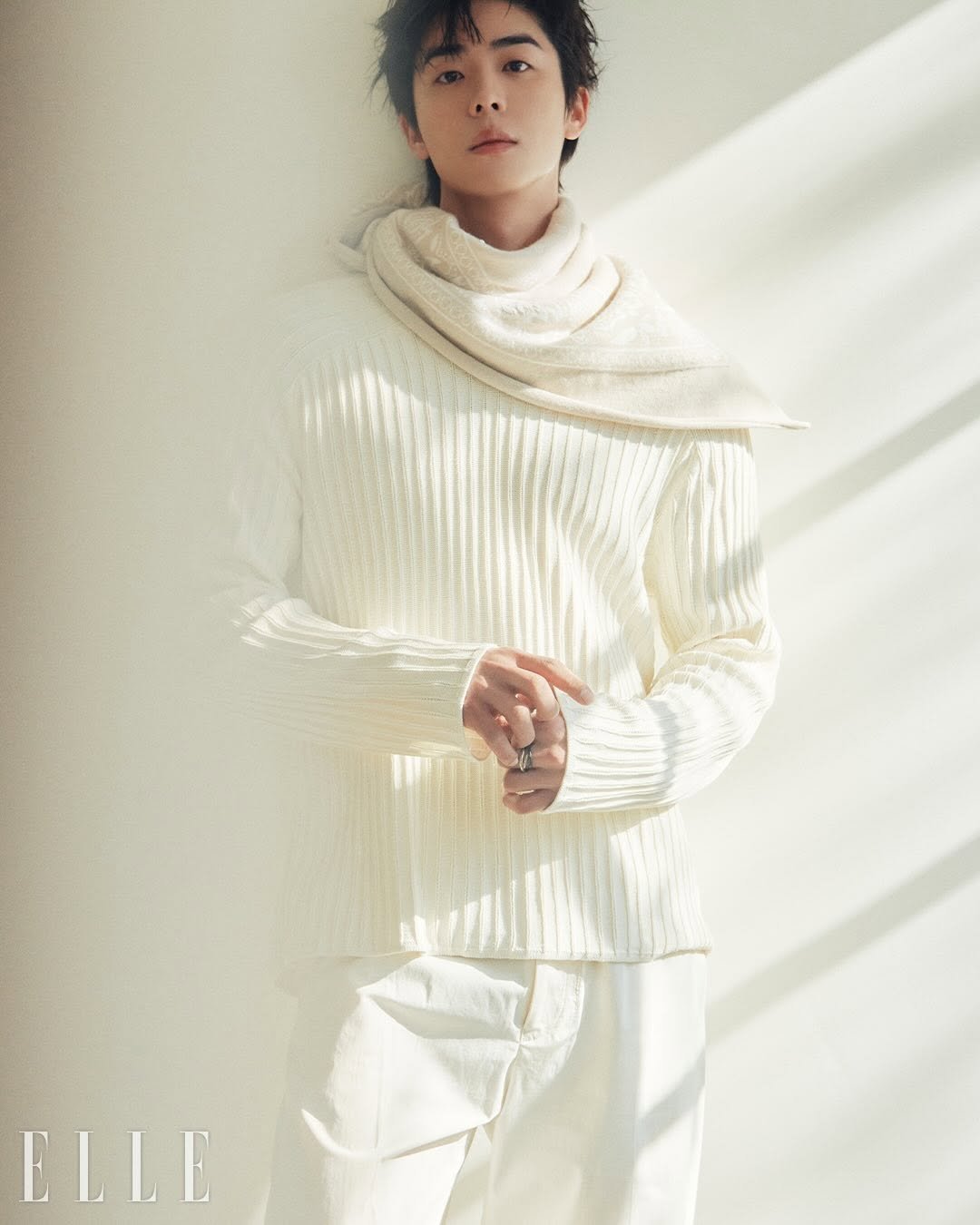 Photo by 채종협 on February 19, 2026. May be an image of one or more people, makeup, hair, top, turtleneck and text that says 'I'.