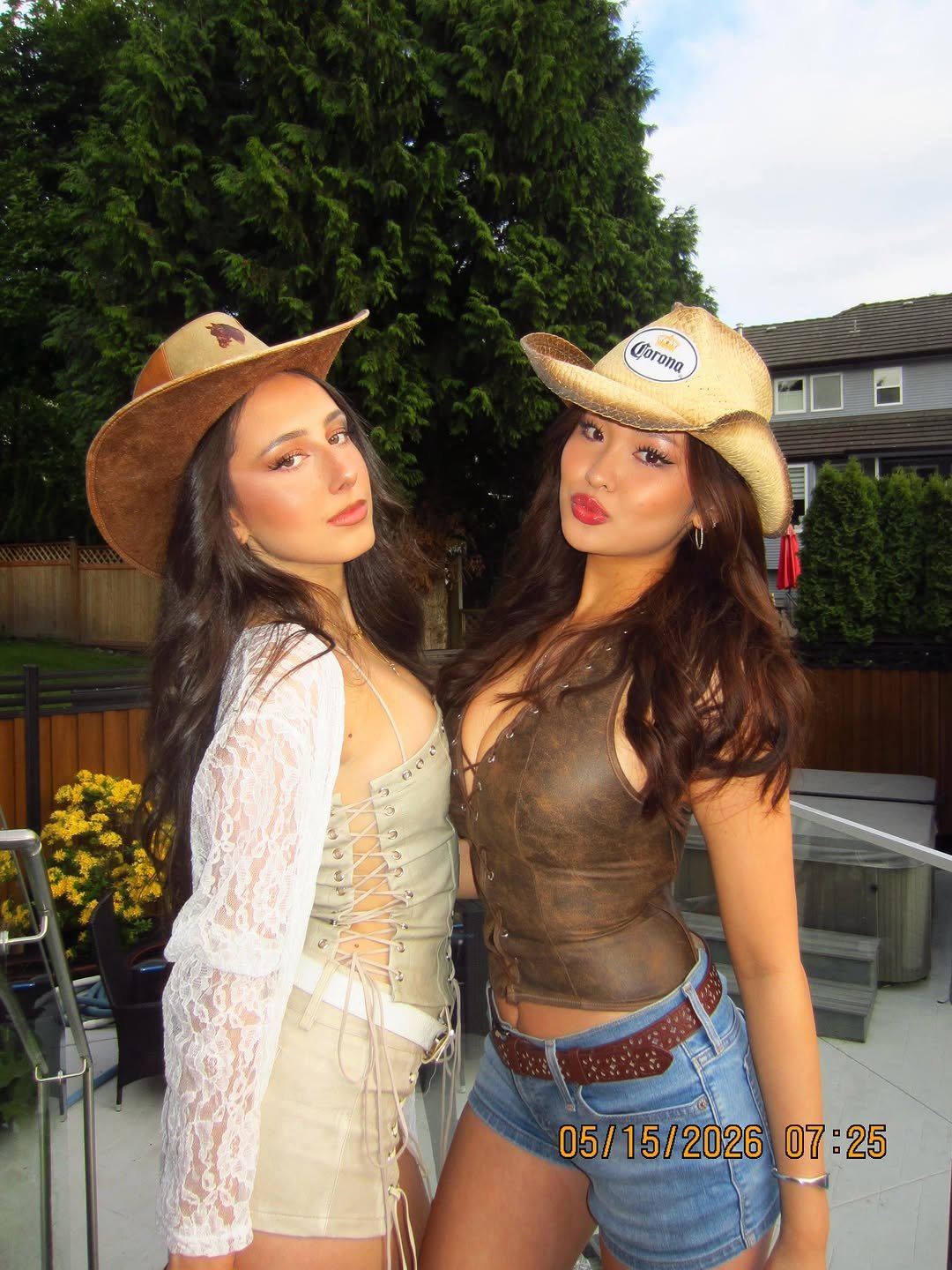 chaelanl 게시물 이미지: i love my cowgirls!