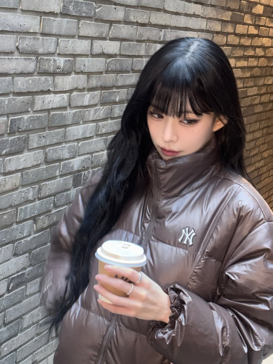 Photo shared by 이채영 on November 14, 2025 tagging @mlbkorea.