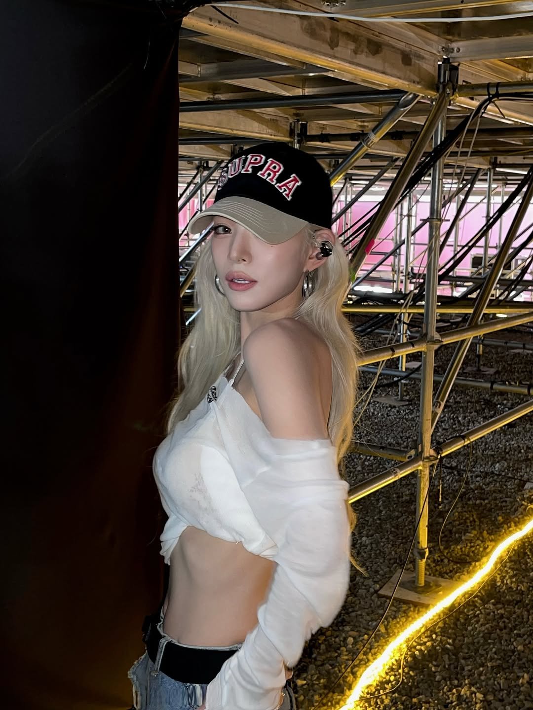 Photo shared by 이채영 on July 06, 2025 tagging @suprafootwear, and @supra_korea.