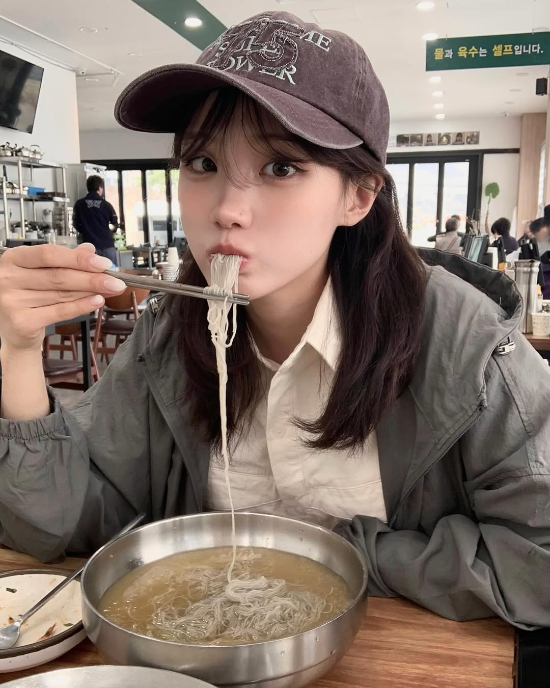 Photo shared by 차진아 on March 25, 2025 tagging @bof.stu.