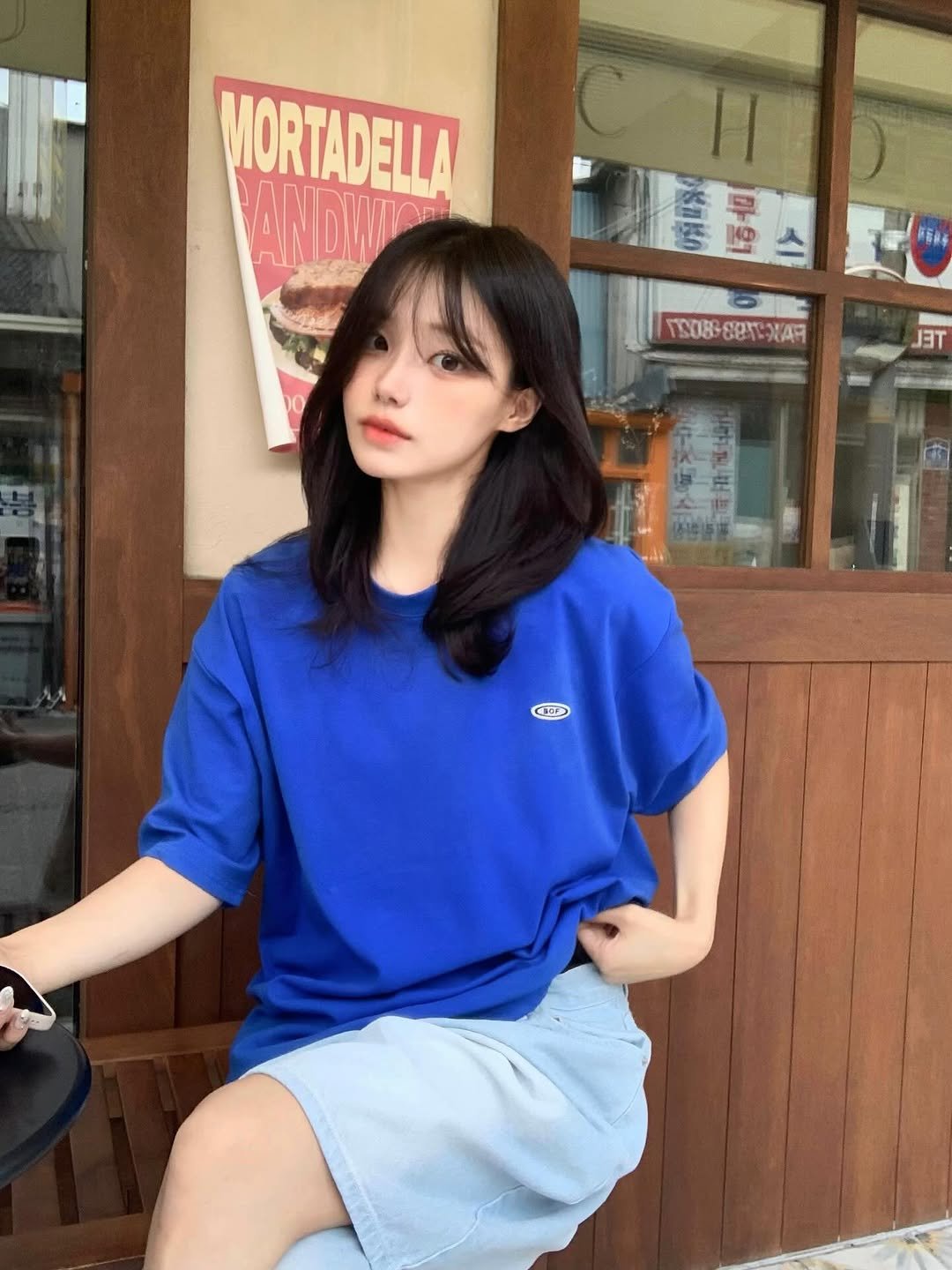 Photo by 차진아 on August 02, 2025. May be an image of 1 person, hair, skirt, top, dress and text.