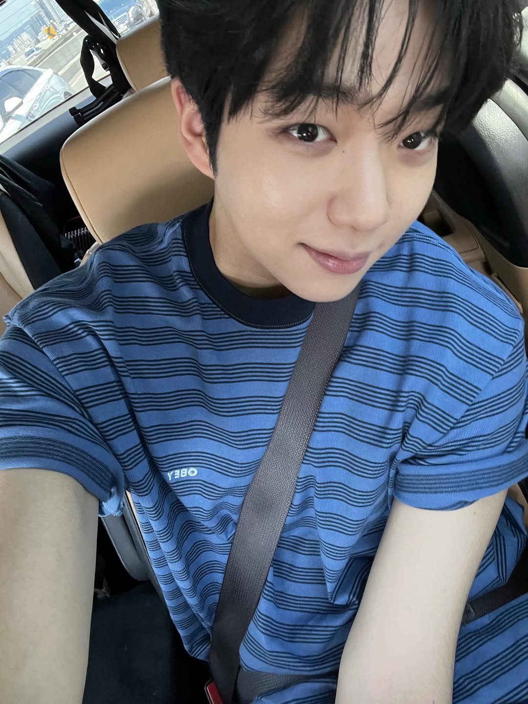 chakangyoon 게시물 이미지: Chasing light 
더 열심히 할게 
고마워💙