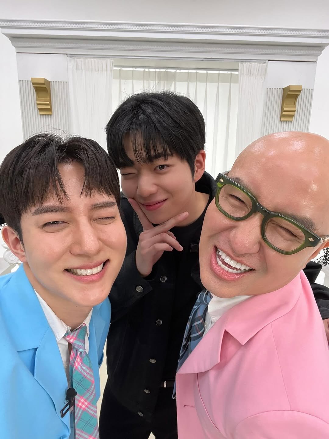 Photo shared by 차강윤 KANG YOON CHA on January 13, 2026 tagging @tonyhong1004, and @k_banseok.