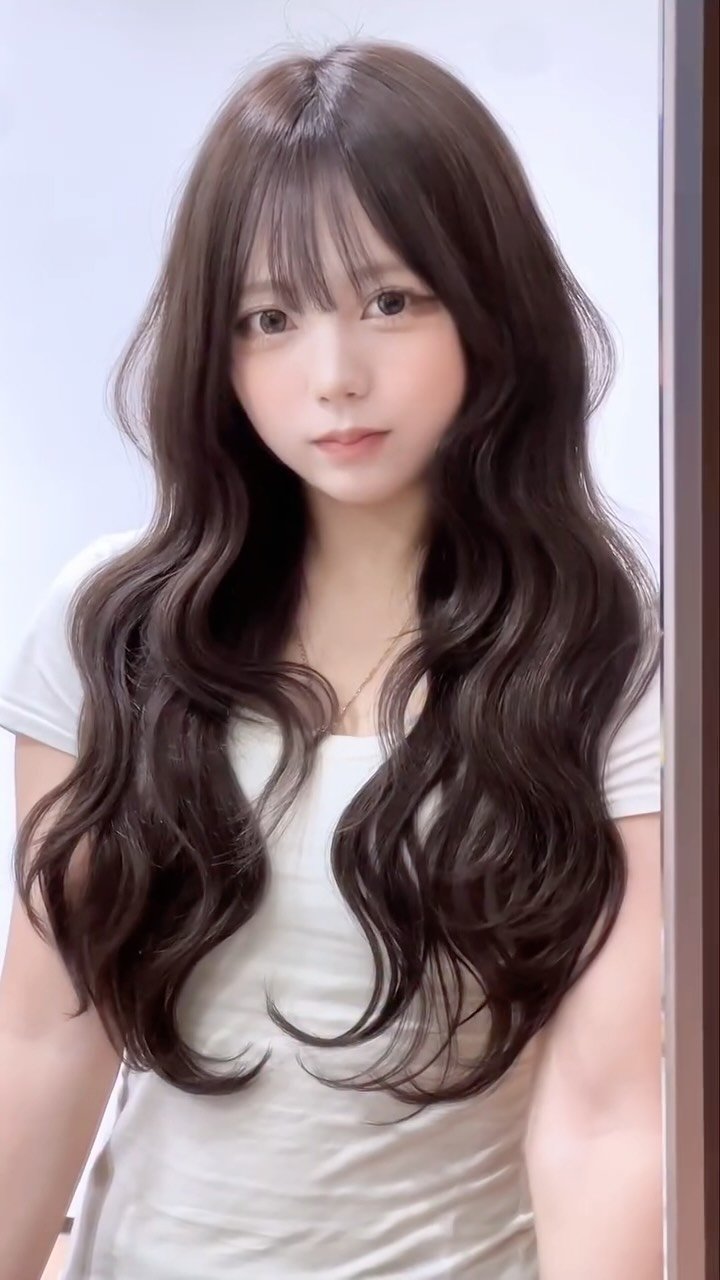 chani.moreon 게시물 이미지: 웜,쿨 가리지 않는 톤다운 염색 #토프브라운 🍞🧸🤎

몽글몽글 #구름펌 과 함께...