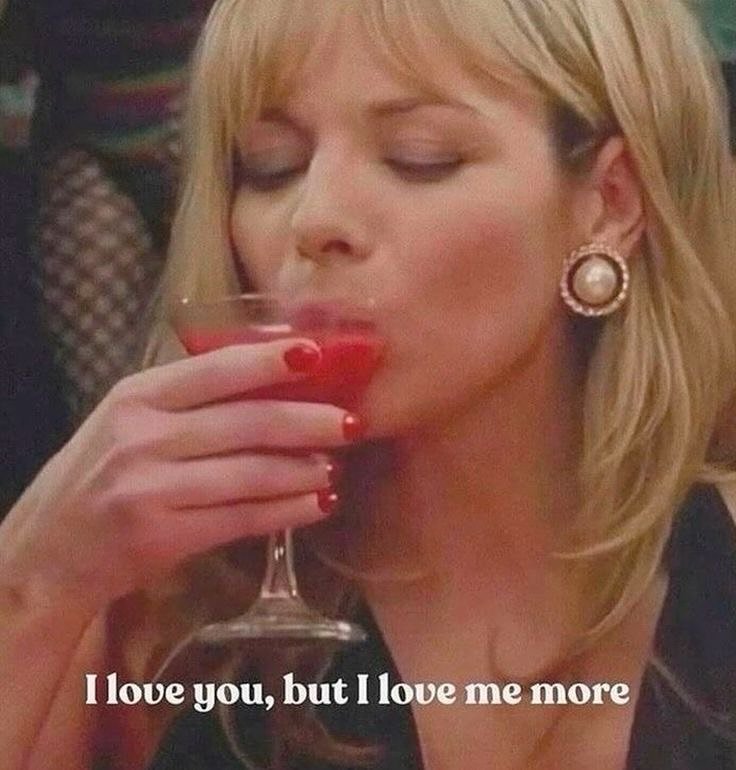 Photo by 카오스모스 | 먹고 사는 이야기 on January 10, 2026. May be a meme of one or more people, makeup, drink and text that says 'Ilove I you, but I love me more'.