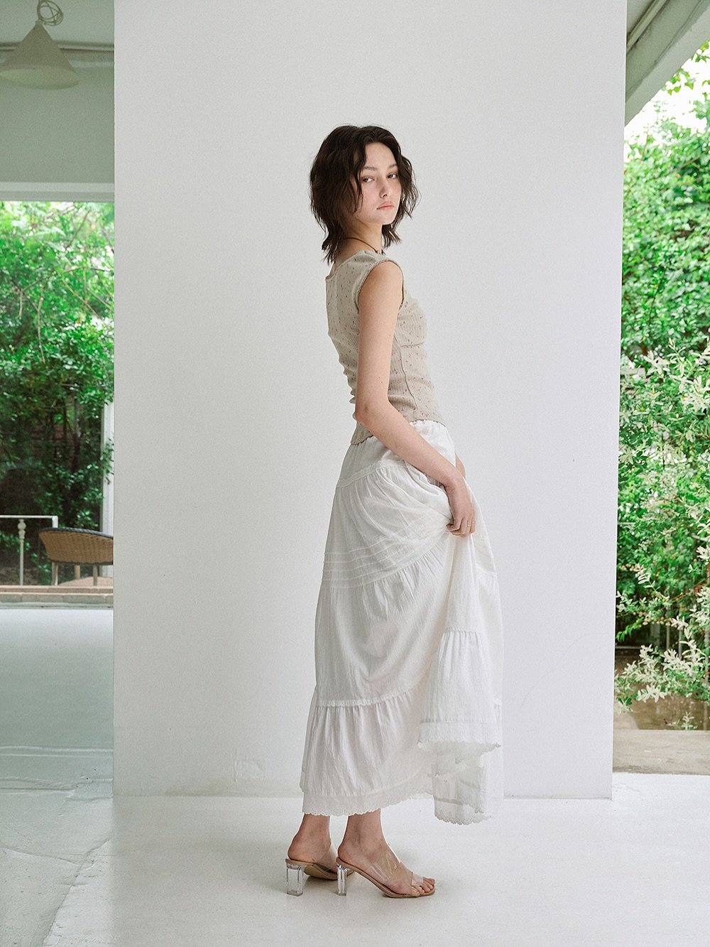 Photo by 차미즈(charmeeze) on June 15, 2025. May be an image of dress and text.