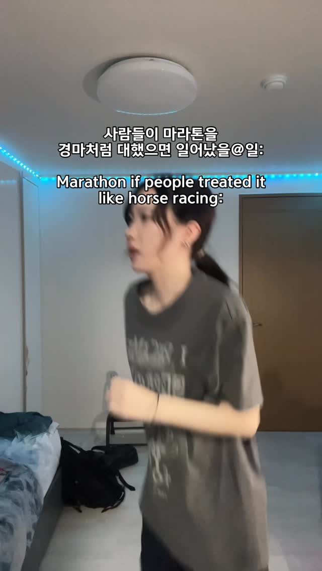 charocked_ 게시물 이미지: 더빨리달리라고

#meme #vine #밈 #바인
