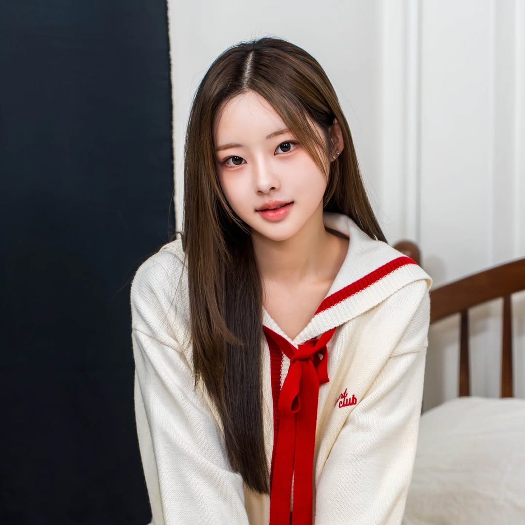 Photo shared by 신서윤 on December 31, 2025 tagging @cheezefilm.official. May be an image of one or more people, hair, sleepwear and text.