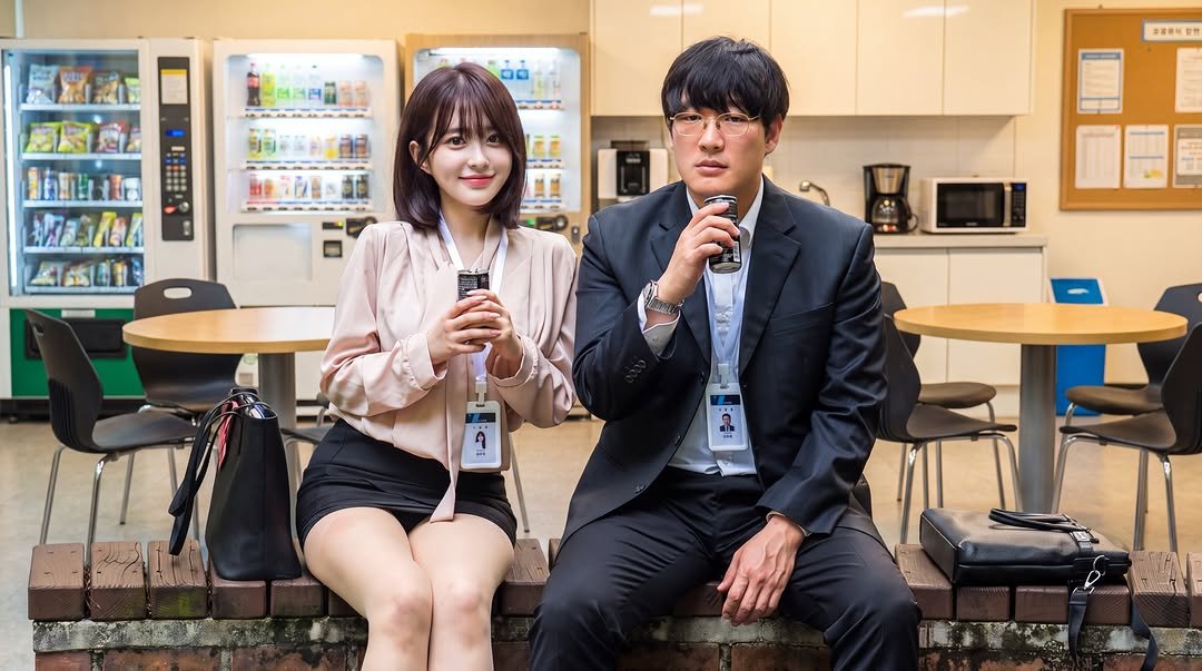 cheezefilm.official 게시물 이미지: ‘이부장이 강사원과 비밀 부부를 하게 된 이유’ 편 기대해주세요🧀 #웹드라마 #오피스 #kdrama