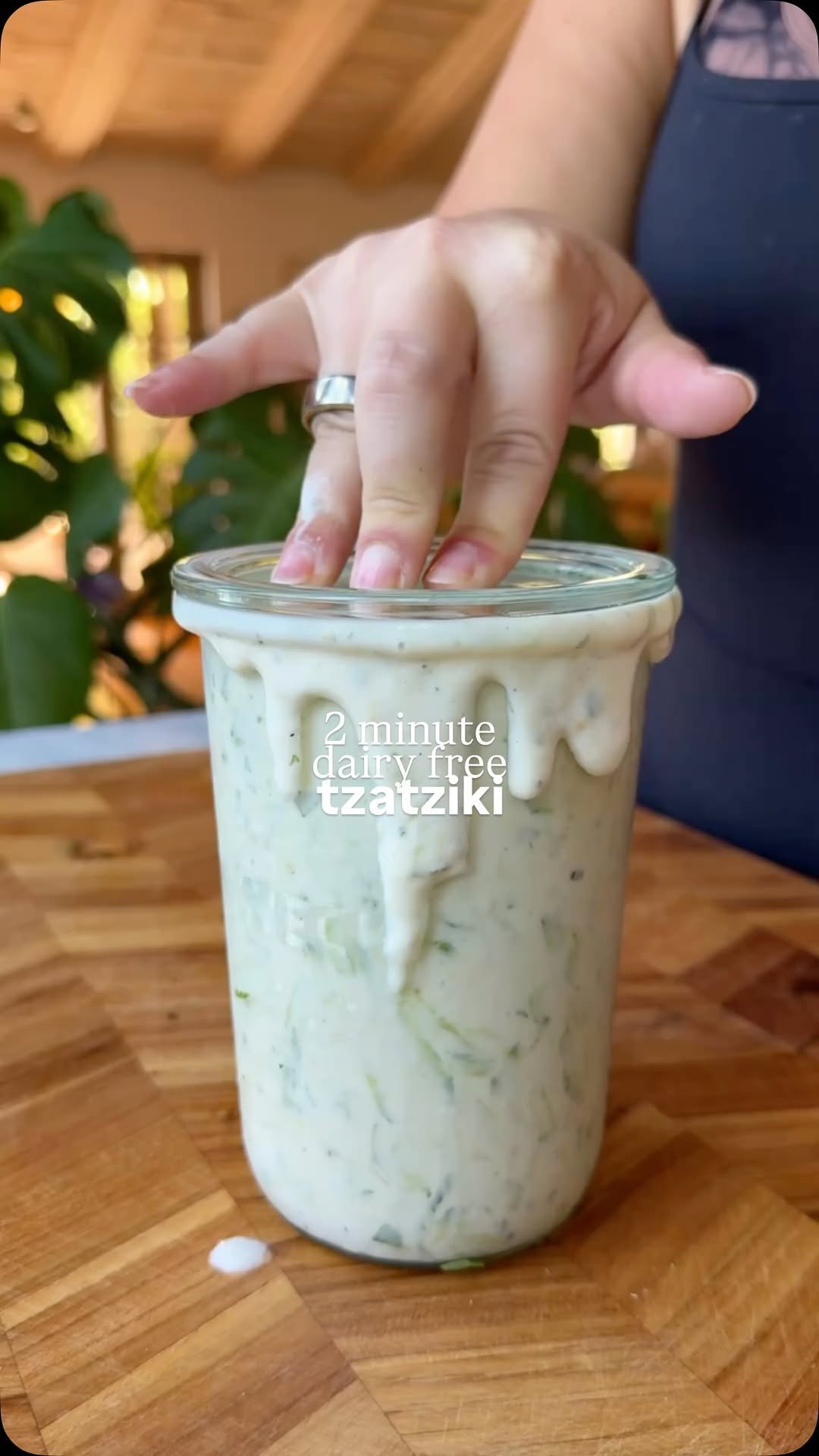 chef_bai 게시물 이미지: day 18: 2 minute dairy free tzatziki...