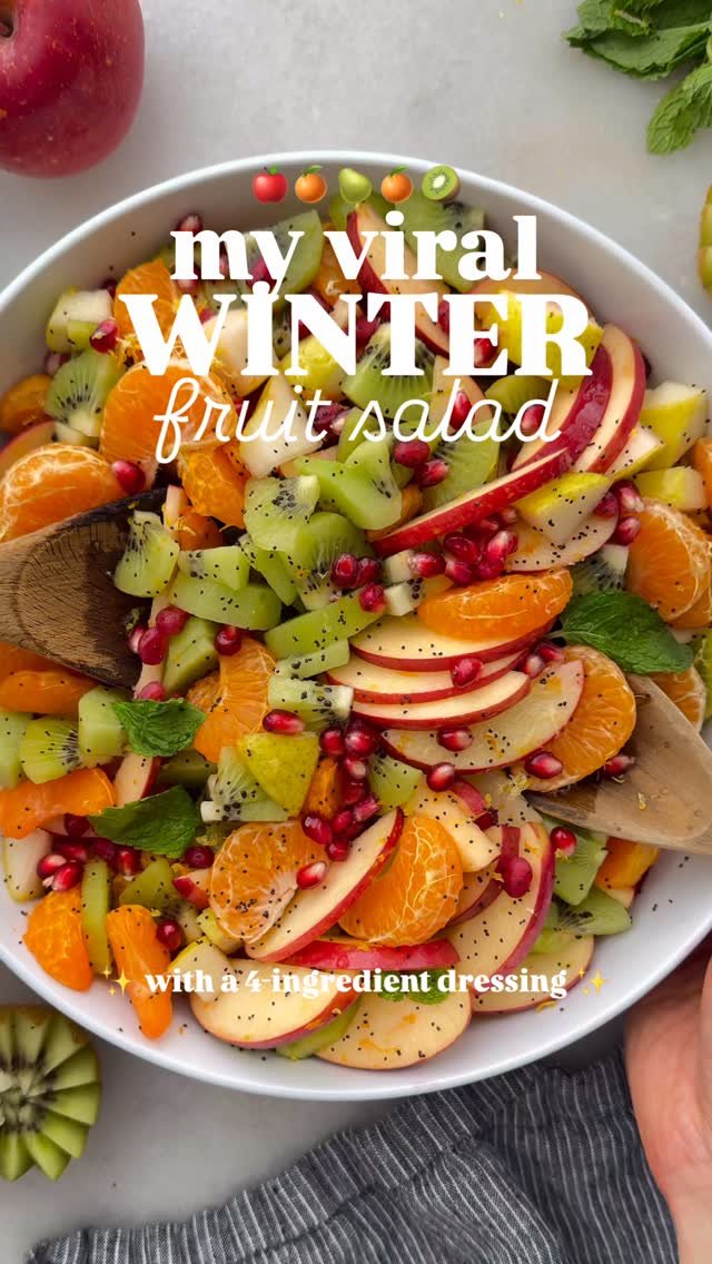 chelseasmessyapron 게시물 이미지: This 4 ingredient fruit salad dressing is my...