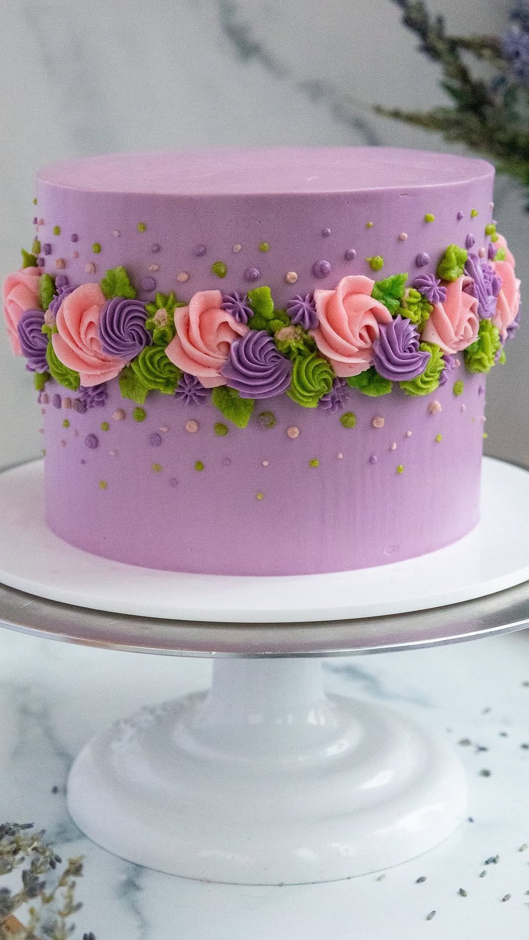 chelsweets 게시물 이미지: Earl Grey Lavender Cake 💜 Love this flavor for...