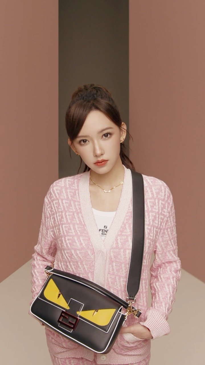 chengxiao_0715 게시물 이미지: Friend of the House Cheng Xiao for Fendi...