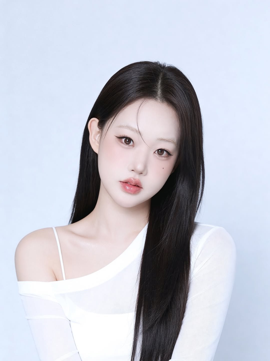 cherry__0705 게시물 이미지: 나 이렇게 안 생겨서 당황스럽긴한데 기분 째진다 3000원 아까우니 올림 ㅜ