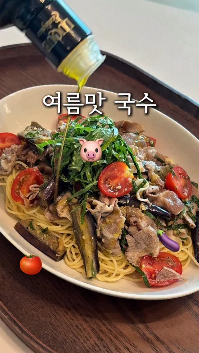 cherry_meal 게시물 이미지: 입맛 싹 도는 국수🍅🍆
요즘 알고리즘에 일본 영상이 자주뜨는데
이건 보자마자...