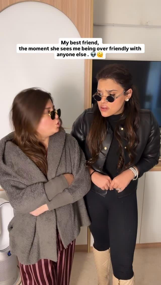 chhavichaddhaofficial 게시물 이미지: Because best friends don’t get insecure, they...
