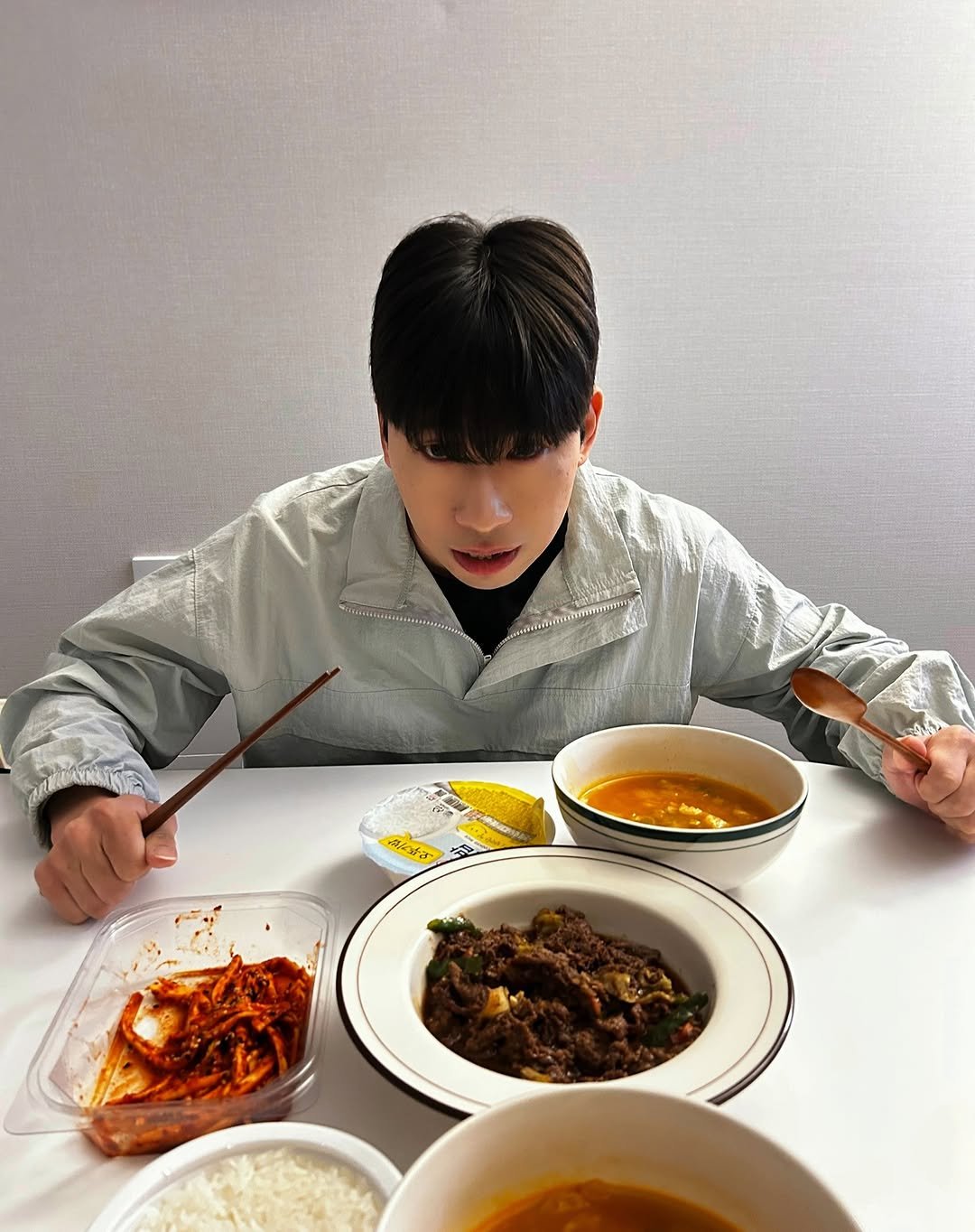 child_bbb 게시물 이미지: 친구가 밥차려줘서 기쁨