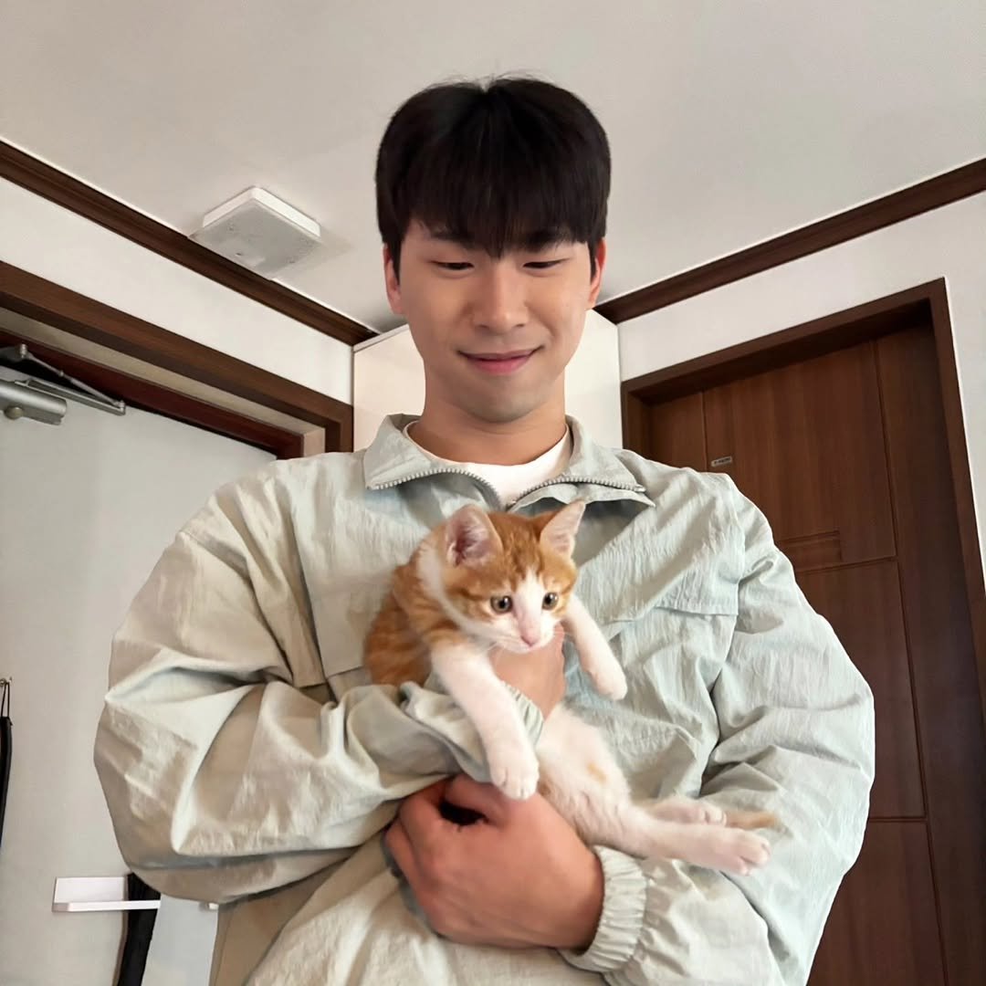 Photo by 남자애 l CHILD B on December 06, 2024.