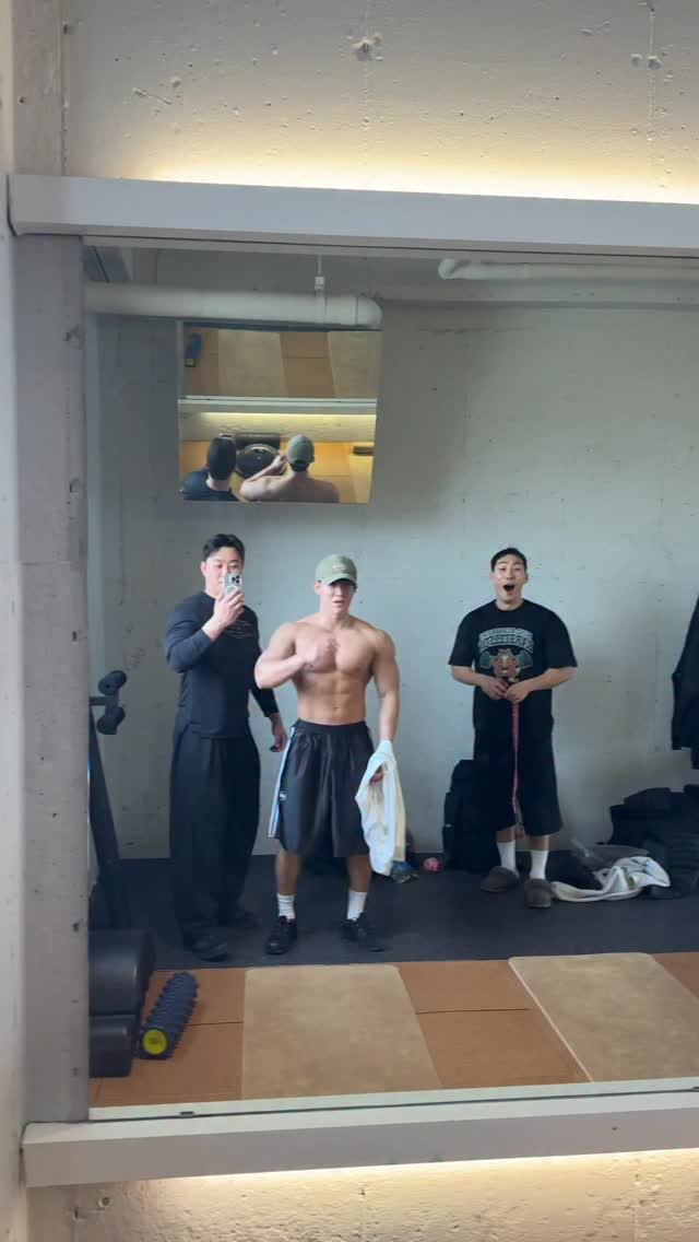 cho1maru 게시물 이미지: 목포에서 설날 오운완 
.
비시즌 78키로 바디체크 
.
@dayfitness_oryong