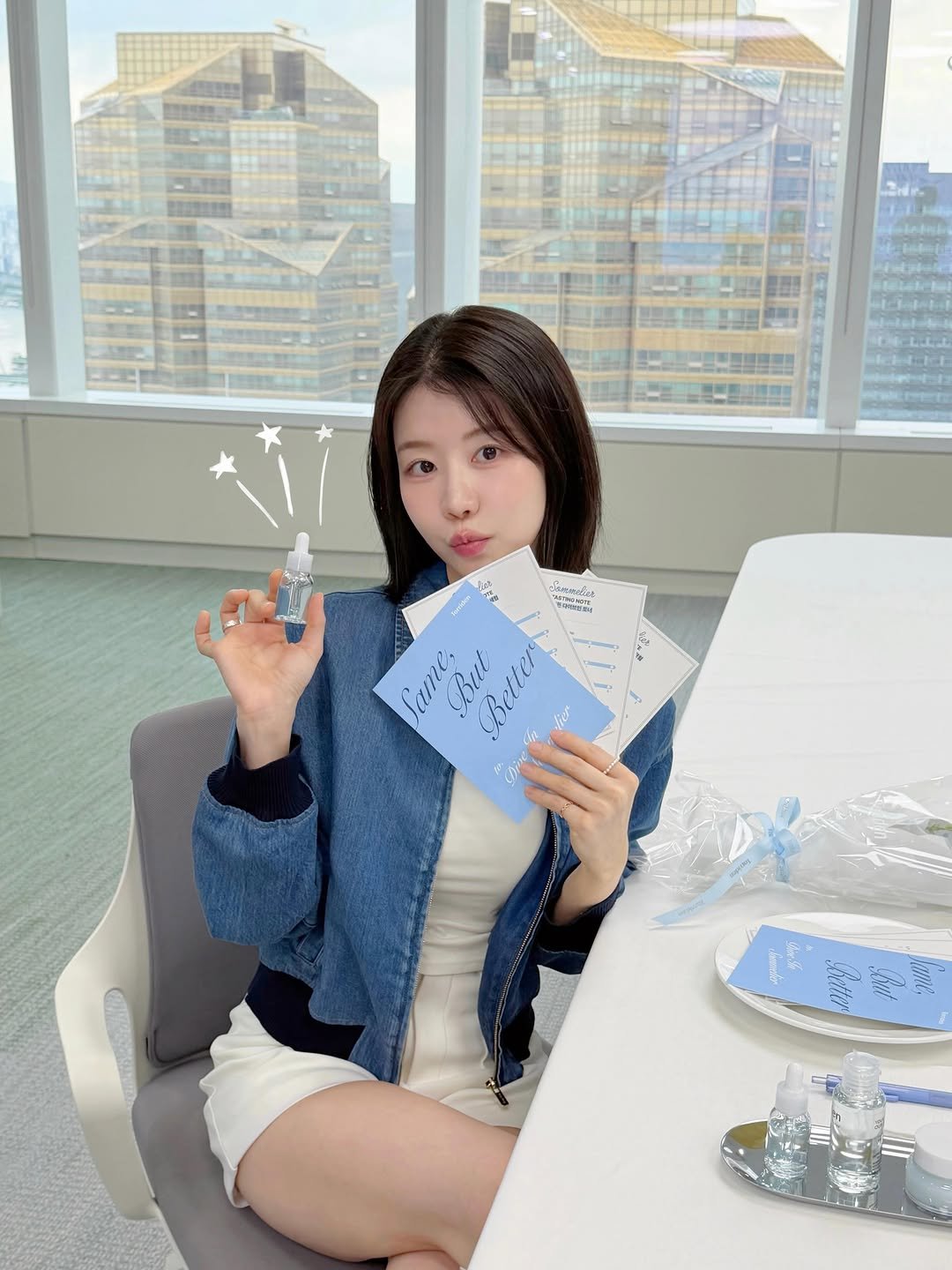 choi.mona_ 게시물 이미지: 광고) 날 더워지면 제 화장대에
고정석 딱 잡아서 자리 잡고 있는 크림 중...