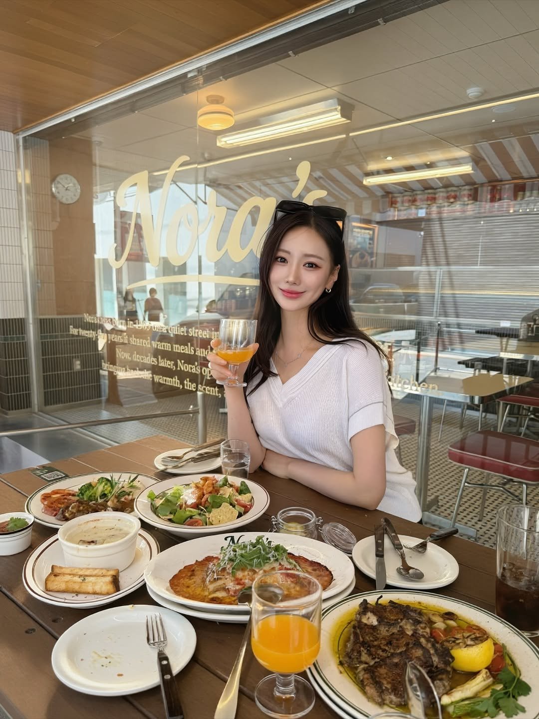 choicoco__ 게시물 이미지: 가로수길에서 느낀 웨스트빌리지🍷💛
너무 맛있고 느좋 그 자체 #노라스 ✨ 앞으로 내...