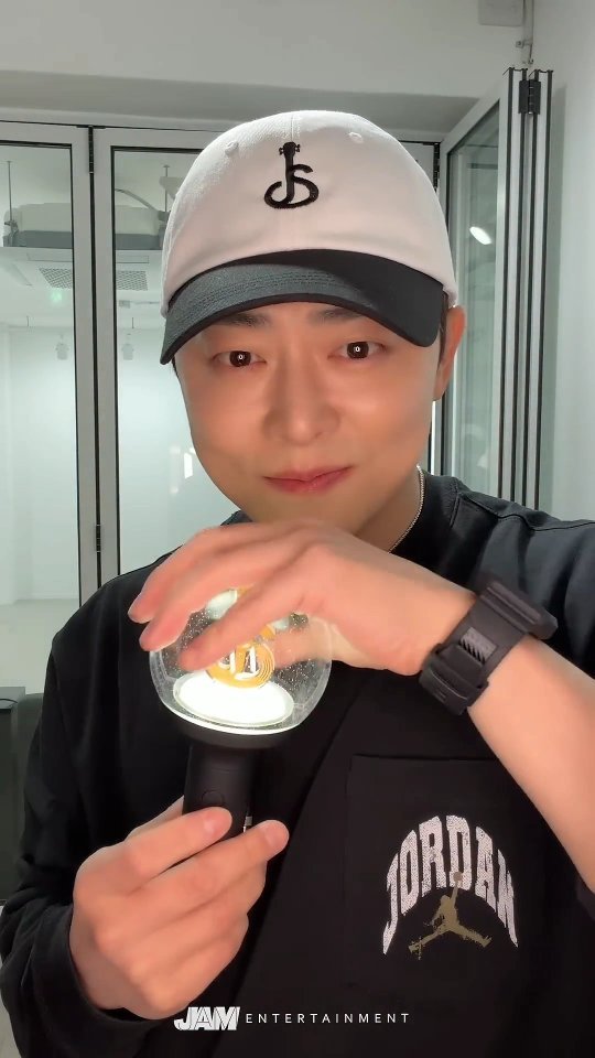 chojungseok_fanpage 게시물 이미지: 💙
정석 배우와 함께 즐길 준비 되셨나요?
🗣️ 예~~~

2025 전국투어...