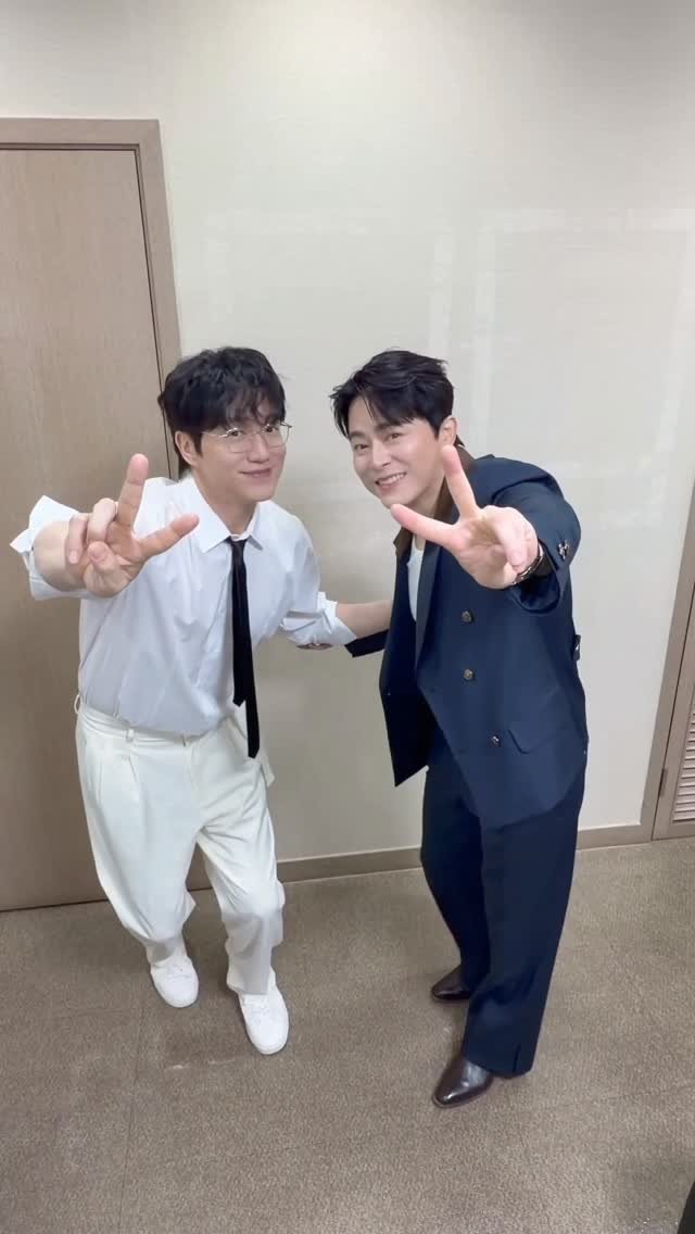 chojungseok_fanpage 게시물 이미지: 스누피의 해피 댄스

@theseasons2023
#더시즌즈 #성시경의고막남친 #성시경 #조정석