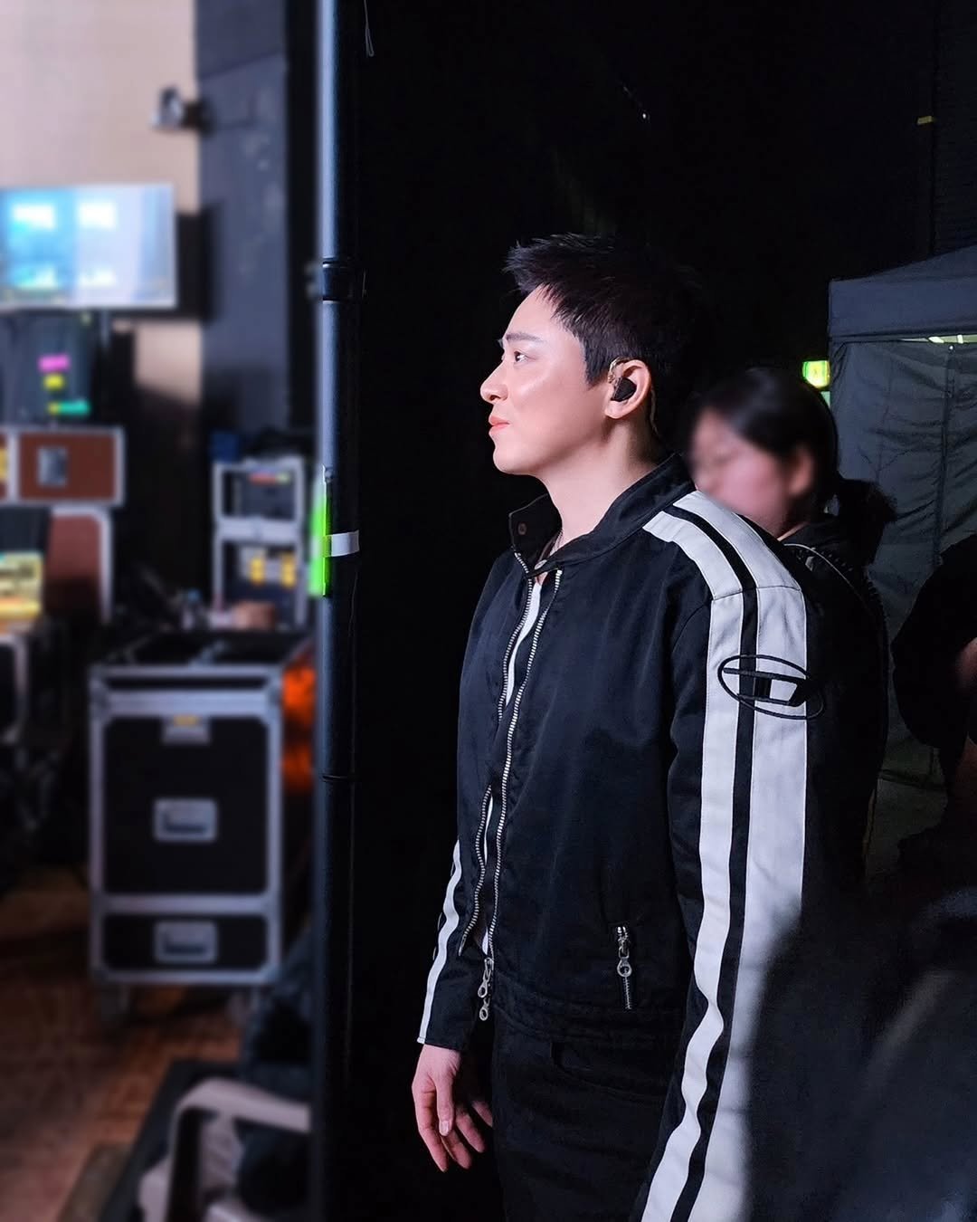 Photo by 조정석 CHO JUNG SEOK on December 21, 2025. May be an image of one or more people, costume, top and text.