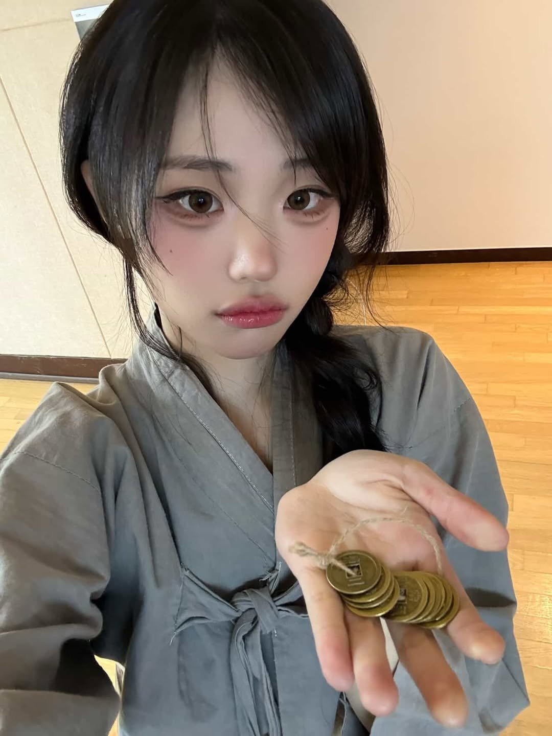 Photo by 쵸코냥밍 on February 16, 2026. May be an image of one or more people, hair and text.