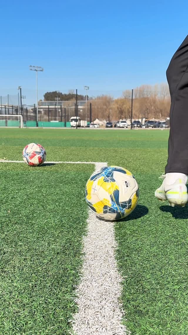 chook_bum 게시물 이미지: 인사이드 터치 ASMR
.
.
.
#축구 #축구코치 #축범코치