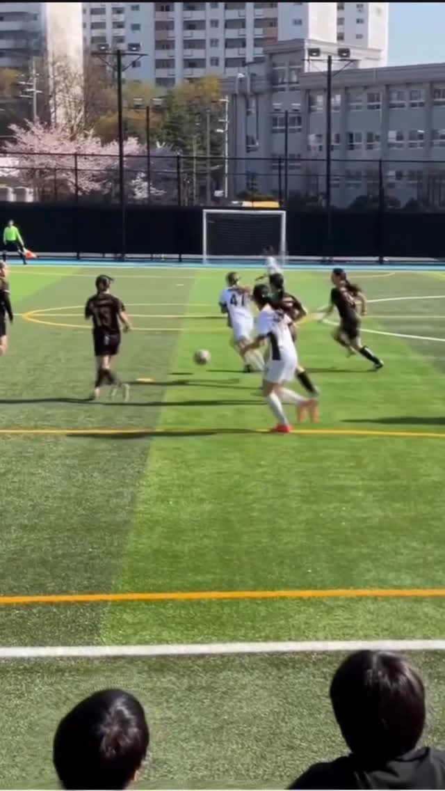 chook_bum 게시물 이미지: 🔥고등학교 상대로 앙까라 메시하는 중딩
⚽️Middle schooler...
