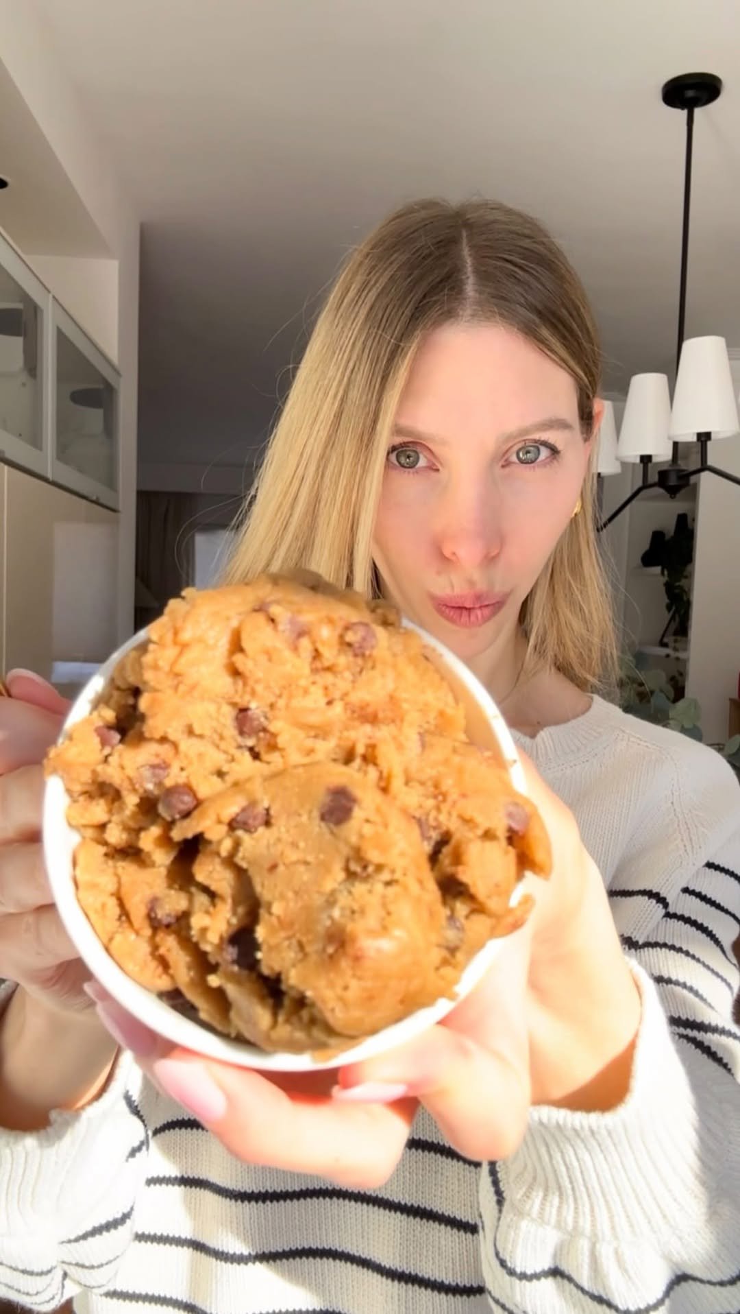 choosingchia 게시물 이미지: Edible Cookie Dough 🍪

This is the kind of...