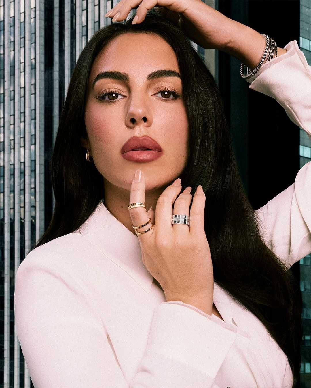 chopard 게시물 이미지: Stacked, her way.
@Georginagio—model,...