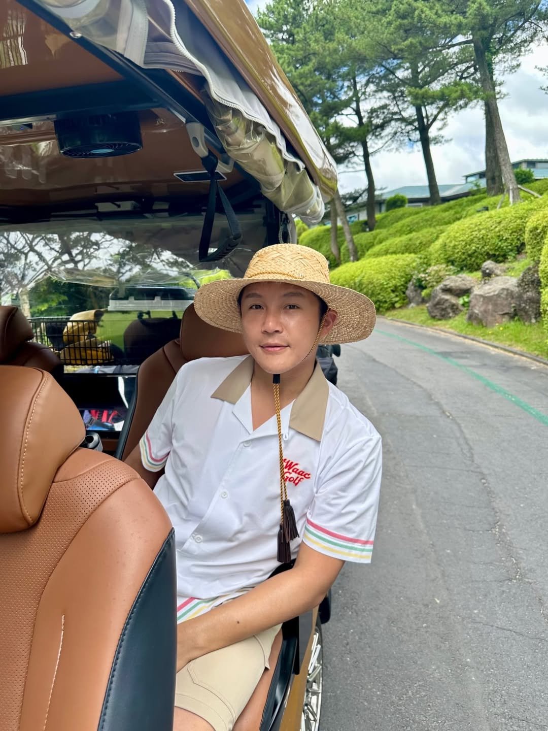 Photo by 조세호 on July 07, 2025. May be an image of 1 person, hat, golf cart, outdoors and text.