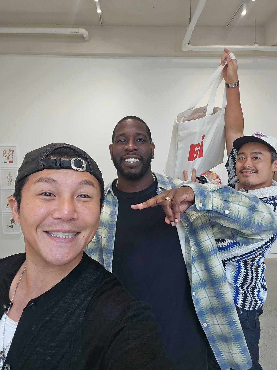 Photo shared by 조세호 on September 04, 2025 tagging @easyotabor, and @yooyongwook. May be an image of 2 people, people standing, grocery bag, cornflower and text.