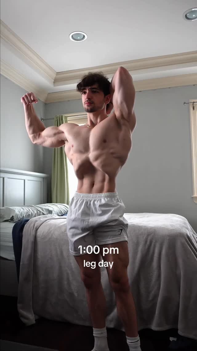 chris2lean 게시물 이미지: leg day for cool people

wearing...