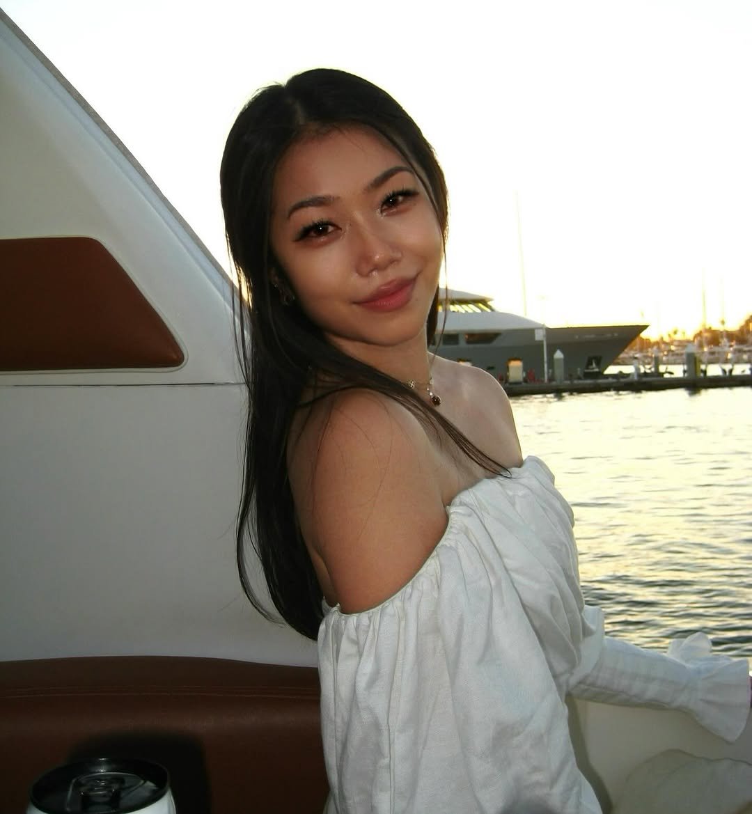 christine.choiiii 게시물 이미지: soft moments of life :)