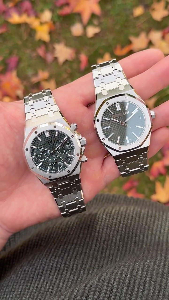 chrono24 게시물 이미지: One wrist. Two APs. Zero regrets. ⌚️

The...