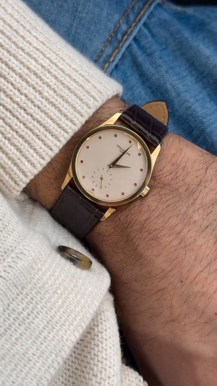 chrono24 게시물 이미지: A beautiful Patek Philippe Calatrava 3796...