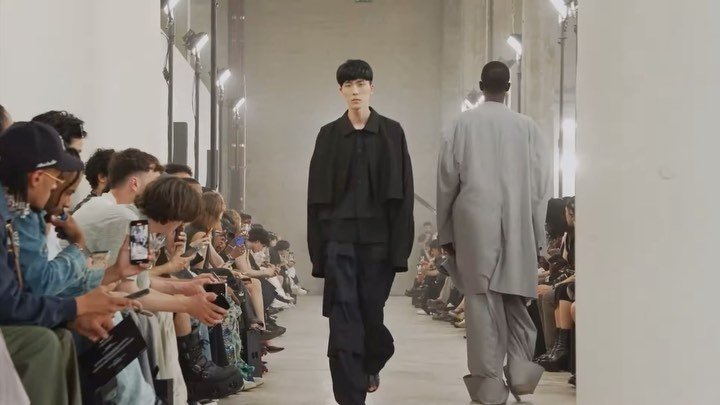 chulxim 게시물 이미지: @songzio_official @conancasting @citymodels xx