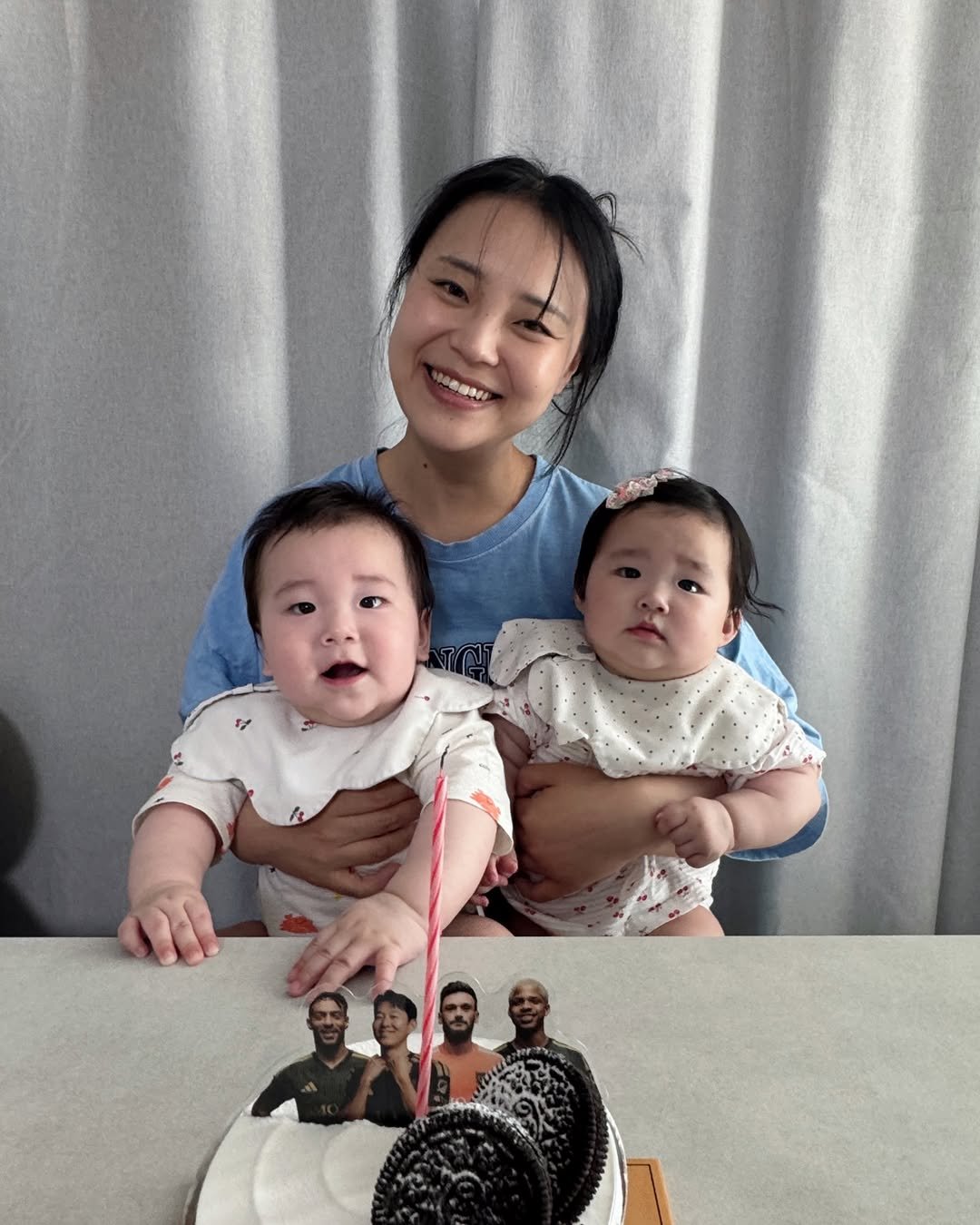 chungjibubu7 게시물 이미지: 아빠 생일인데 우리가 더 좋아하네?ㅋㅋㅋㅋㅋ

촤기가 좋아하는 손흥민 케이크...