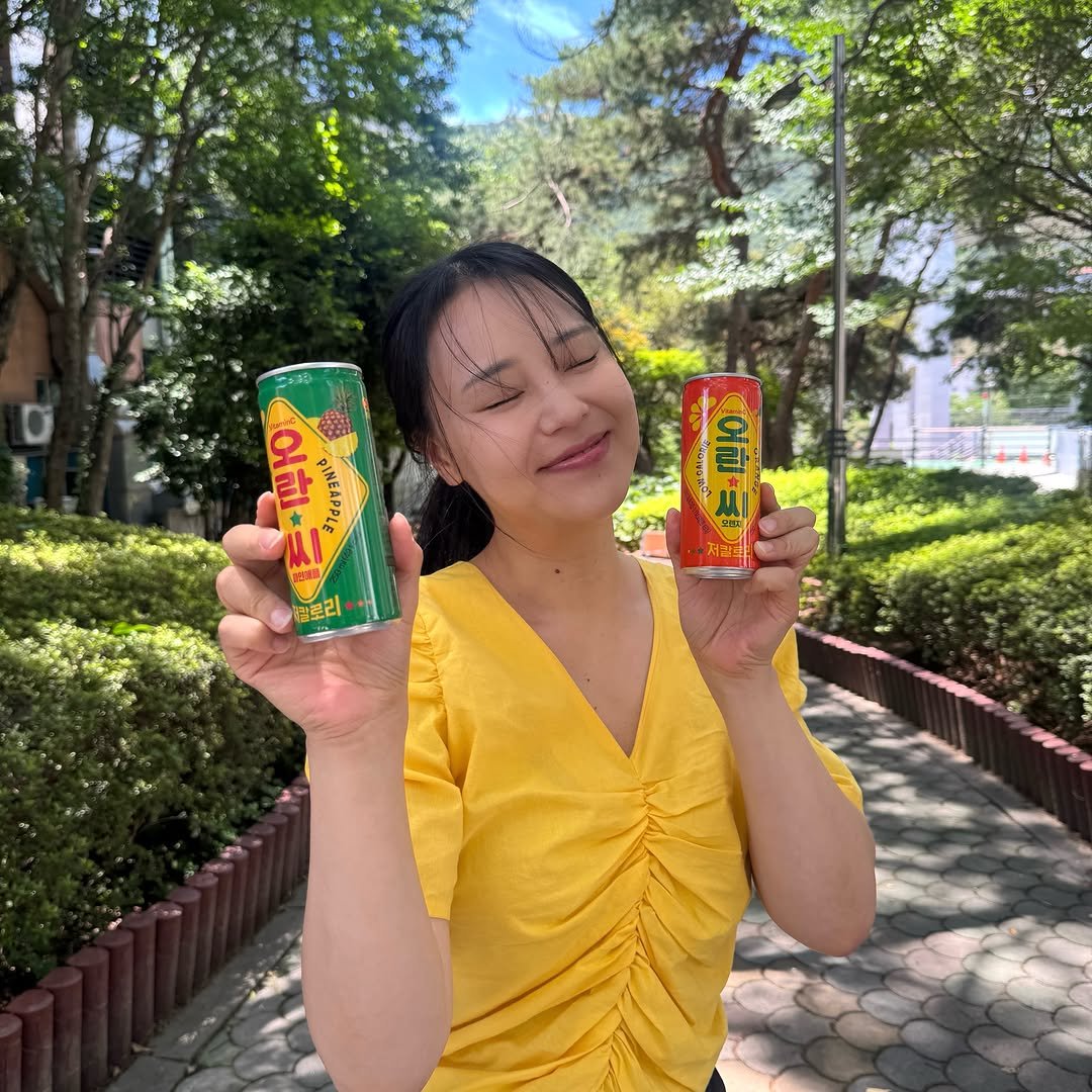 chungjibubu7 게시물 이미지: 여러분~ 육퇴하고 마시는 시원한 탄산 한잔이 진짜 극락인 거 아시죠!😆🍹🧡

추억의...