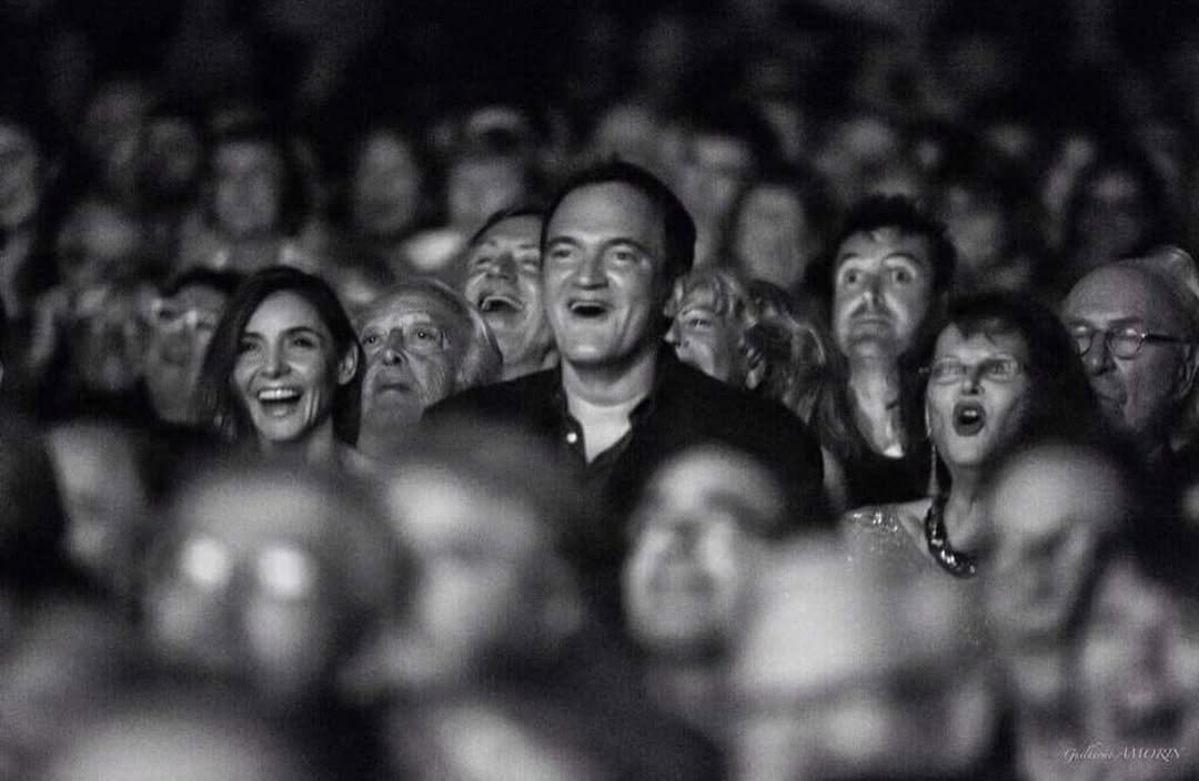 Photo by 연출 및 각본 on February 22, 2026. May be a black-and-white image of one or more people, crowd, concert and text.